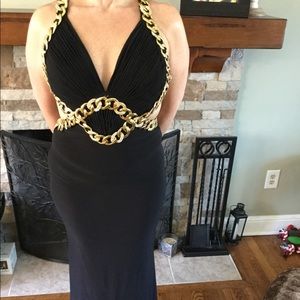 Jovani Sleek Black Dress 🔥